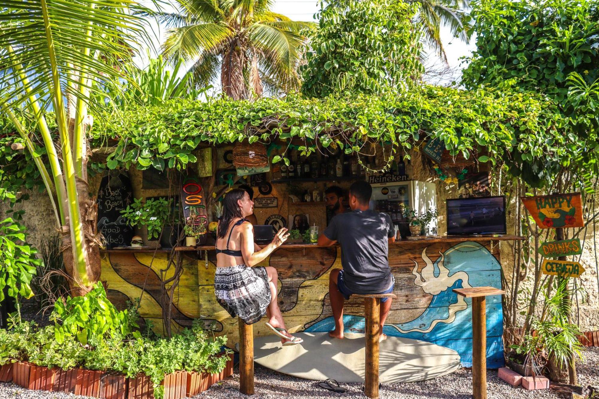 Back To The Beach Hostel - Pipa Praia de Pipa Экстерьер фото